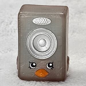 Shopkins Sammy Speaker Tech #5-134 Season 5 Electric Glow Petkin Special Edition